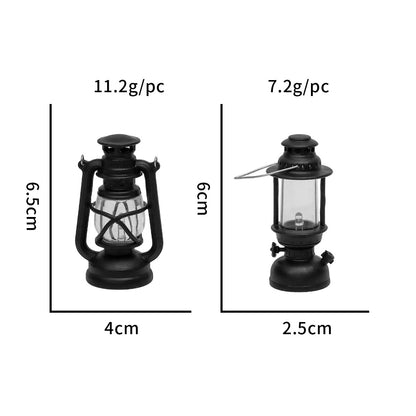 1/12 Light Up Dollhouse Miniature Kerosene Lantern, Tiny Retro Halloween Christmas Light, Vintage Camp Oil Lamp Prop OB11 Accessory