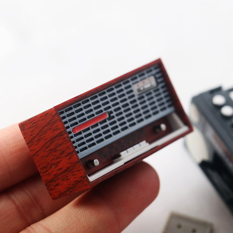 1/12 Miniature Retro Radio Model, Vintage Dollhouse Boombox Cassette Player, Tiny Desktop Ornament Prop for OB11 Blythe Figure Scene