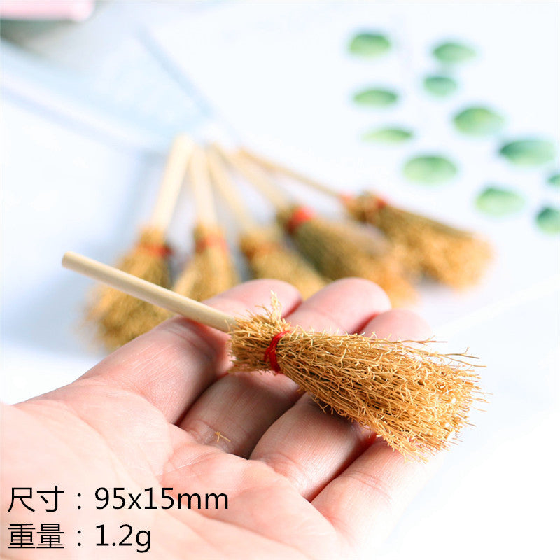 c12b060a-3aac-40dd-8ad8-34af557005ab